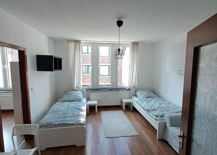 Monteursunterkunft In דירה *